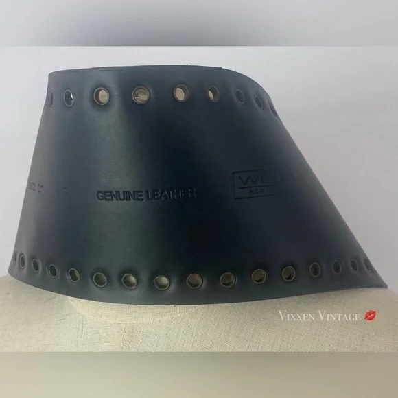 VINTAGE 1980’S WIDE DOUBLE BUCKLE SUEDE GROMMET CORSET BELT IN BLACK - Picture 8 of 8